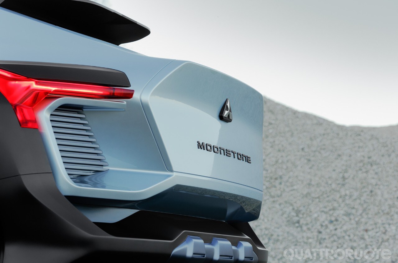 MITSUBISHI MOONSTONE 45